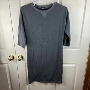 Monrow Striped 3/4 Sleeve Gray Dress Medium